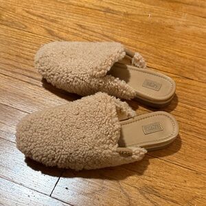 UGG Beige Fuzzy Slides